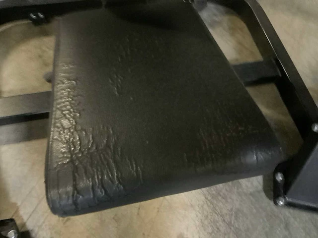 Technogym pure chestpress krachtstation - afbeelding 4 van  5