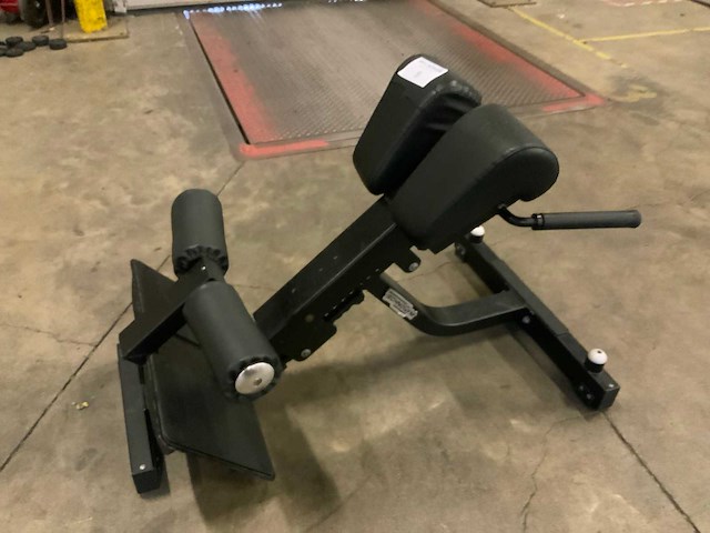 Technogym pure hyperextension krachtstation - afbeelding 2 van  5