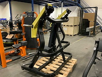 Technogym pure incline chest krachtstation - afbeelding 4 van  4