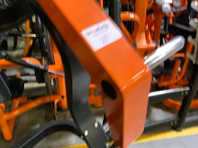 Technogym pure incline chestpress krachtstation - afbeelding 4 van  4
