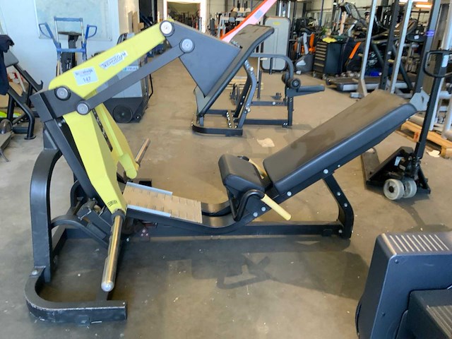 Technogym pure legpress krachtstation - afbeelding 1 van  4