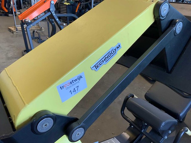 Technogym pure legpress krachtstation - afbeelding 3 van  4