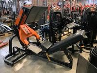 Technogym pure legpress krachtstation - afbeelding 2 van  5