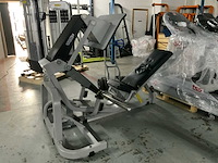 Technogym pure legpress krachtstation - afbeelding 2 van  5