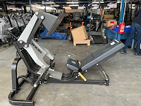 Technogym pure legpress krachtstation - afbeelding 1 van  5