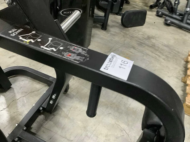 Technogym pure pulldown krachtstation - afbeelding 3 van  4
