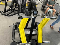 Technogym row machine fitness gym machine - afbeelding 7 van  10