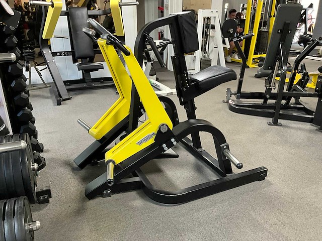 Technogym row machine fitness gym machine - afbeelding 8 van  10