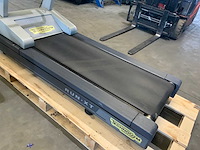 Technogym run xt treadmill loopband - afbeelding 2 van  4
