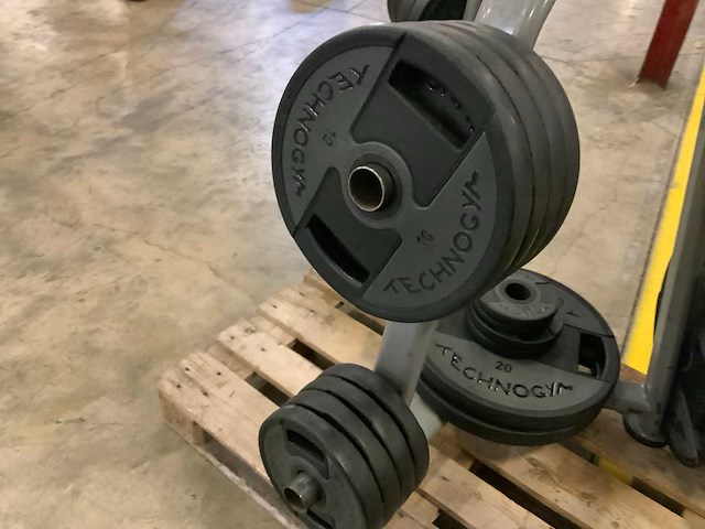 Technogym schijven pu 50mm met pure rek 10x20;8x10;2x5;6x2,5;2x1,25kg krachtstation - afbeelding 4 van  4