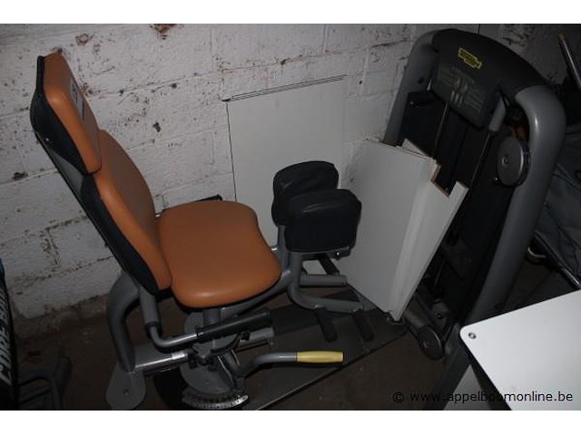 Technogym selection adductor - afbeelding 1 van  2