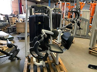 Technogym selection line abdominal crunch krachtstation - afbeelding 1 van  5