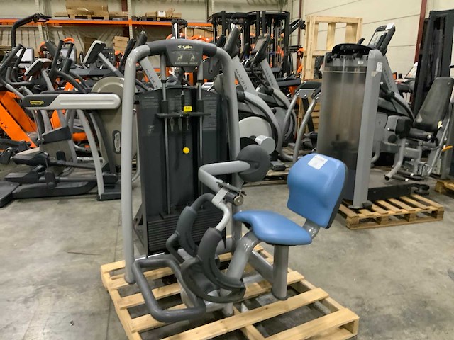 Technogym selection line abdominal crunch krachtstation - afbeelding 1 van  4