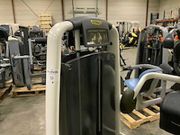 Technogym selection line abdominal crunch krachtstation - afbeelding 2 van  3