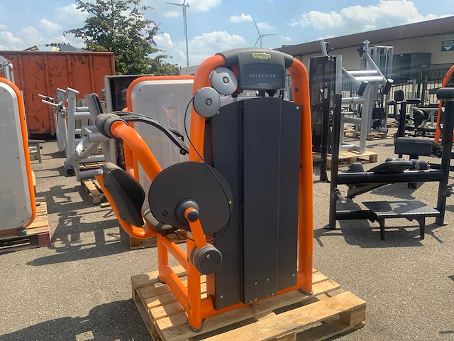 Technogym selection line abdominal crunch krachtstation - afbeelding 5 van  5