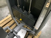 Technogym selection line abductor krachtstation - afbeelding 5 van  6
