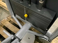 Technogym selection line adductor krachtstation - afbeelding 5 van  5
