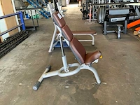 Technogym selection line adjustable bench krachtstation - afbeelding 3 van  5