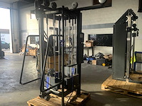 Technogym selection line cable toren krachtstation - afbeelding 6 van  8