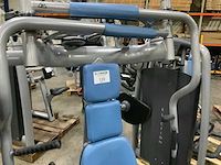 Technogym selection line chestpress krachtstation - afbeelding 2 van  5