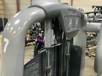 Technogym selection line chestpress krachtstation - afbeelding 4 van  5