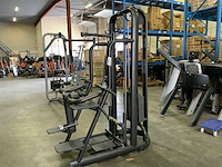 Technogym selection line easy chin dip krachtstation - afbeelding 1 van  4