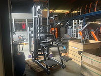 Technogym selection line easy chin dip krachtstation - afbeelding 1 van  4