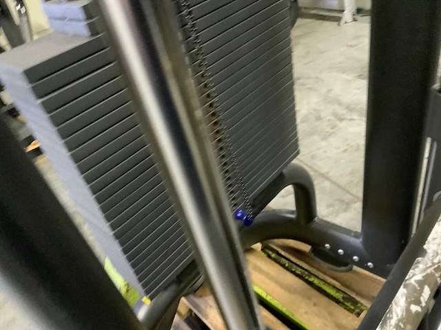 Technogym selection line easy chin dip krachtstation - afbeelding 3 van  7