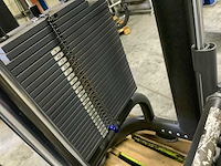 Technogym selection line easy chin dip krachtstation - afbeelding 4 van  7