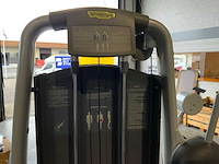 Technogym selection line glute krachtstation - afbeelding 3 van  7