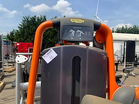 Technogym selection line glute krachtstation - afbeelding 3 van  4