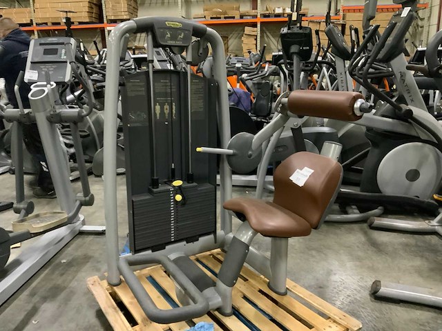 Technogym selection line lowerback krachtstation - afbeelding 1 van  6
