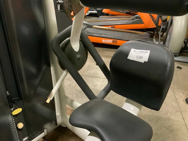 Technogym selection line lowerback krachtstation - afbeelding 1 van  2
