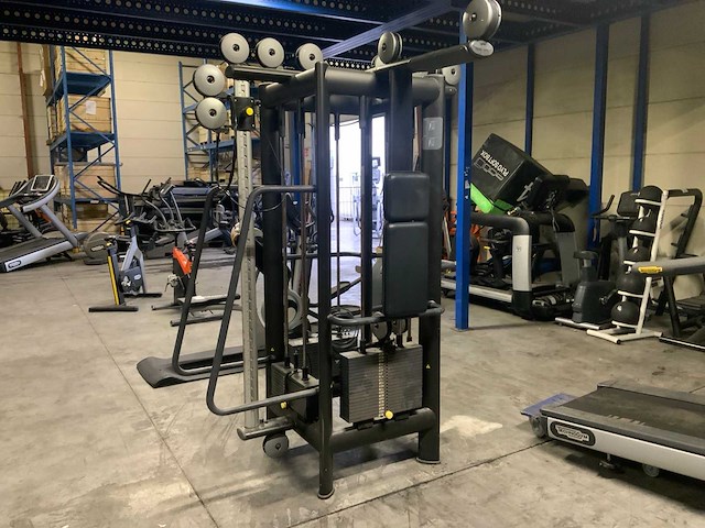 Technogym selection line pulley station krachtstation - afbeelding 1 van  8