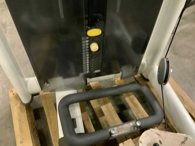 Technogym selection line rotary torso krachtstation - afbeelding 3 van  5