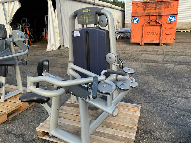 Technogym selection line upperback krachtstation - afbeelding 1 van  6