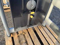 Technogym selectionline upperback krachtstation - afbeelding 3 van  5