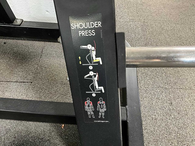 Technogym shoulder press fitness gym machine - afbeelding 6 van  8