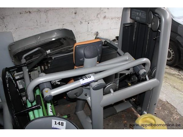 Technogym shoulder press - afbeelding 1 van  3