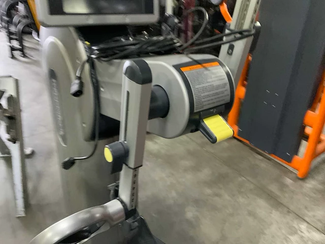 Technogym top excite 700e crosstrainer - afbeelding 4 van  5