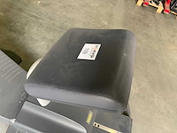 Technogym top excite arm fiets crosstrainer - afbeelding 2 van  6