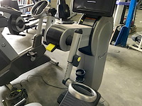 Technogym top excite unity 3 live crosstrainer - afbeelding 3 van  6