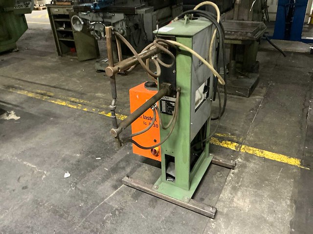 Tecna puntlasmachine - afbeelding 1 van  6