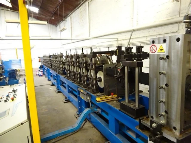 Tecnoma complete profiel-/rolvormmachine - afbeelding 10 van  26