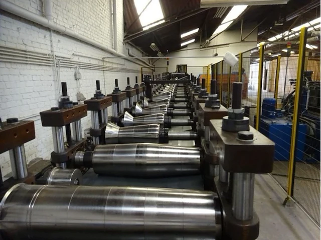 Tecnoma complete profiel-/rolvormmachine - afbeelding 11 van  26