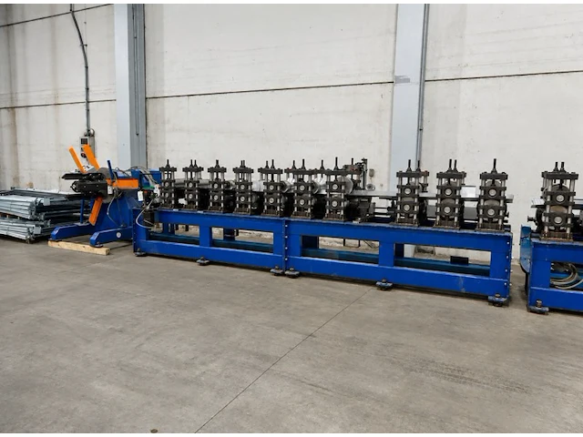 Tecnoma complete profiel-/rolvormmachine - afbeelding 12 van  26