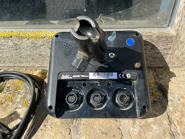 Teejet matrix pro 570gs navigatie voor tractor - afbeelding 3 van  4
