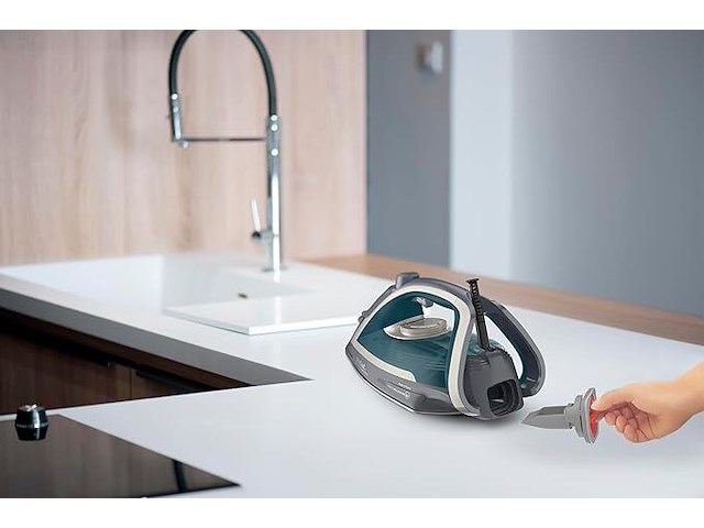 Tefal ultragliss anti-calc plus stoomstrijkijzer - afbeelding 2 van  4