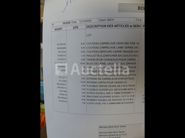 Tegelaar en sanitaire accessoires - afbeelding 2 van  12