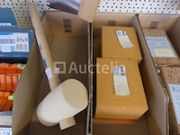 Tegelaar en sanitaire accessoires - afbeelding 12 van  12